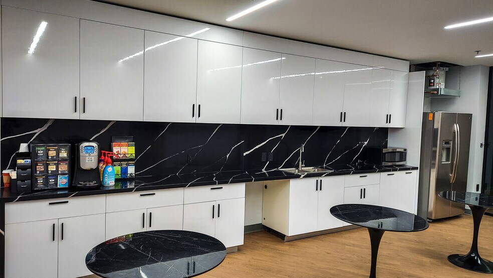 More Photos Of 7918 Jones Branch Dr, McLean Office For Lease