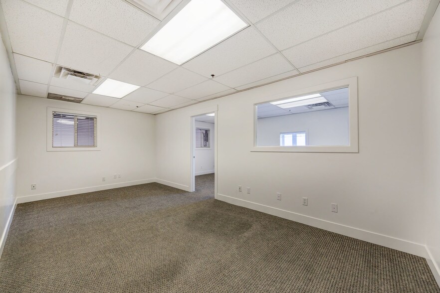 More Photos Of 96 N 1800 W, Lindon Warehouse For Lease