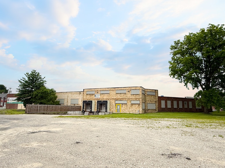 More Photos Of 416 Pittsburgh Cir, Ellwood City Warehouse For Lease