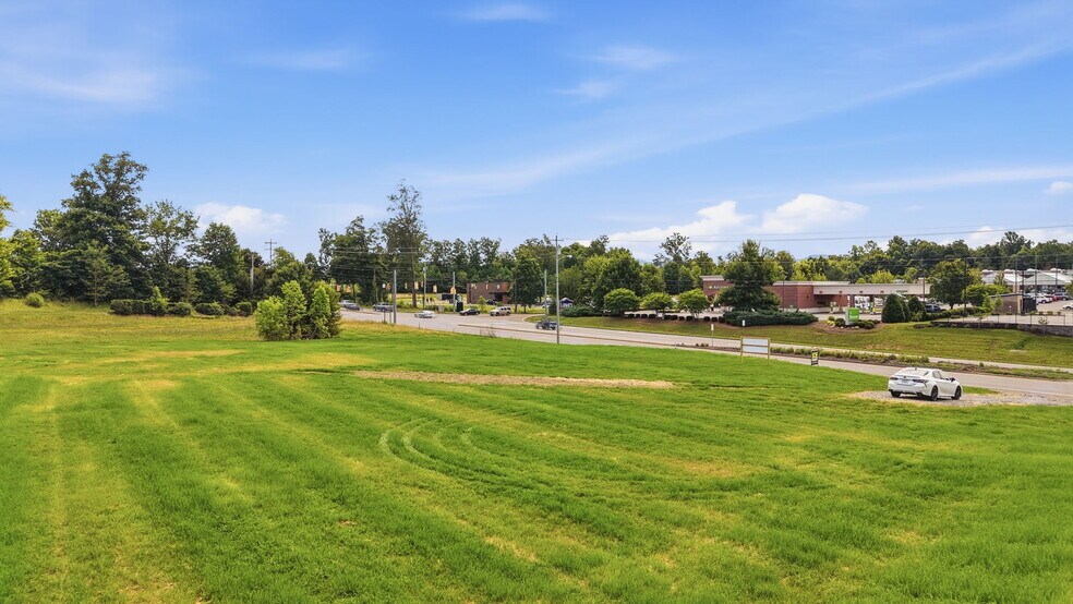 More Photos Of 1415 E Jackson Blvd, Jonesborough Land For Sale