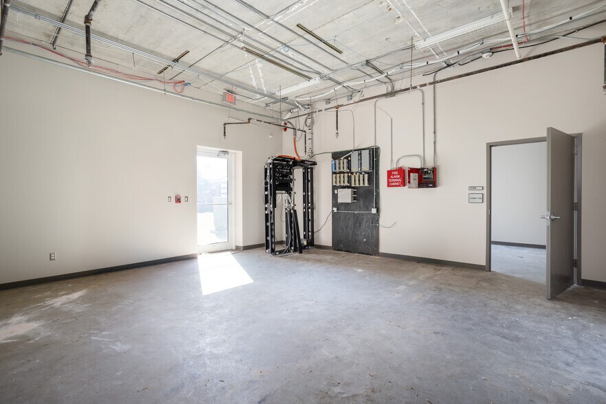 More Photos Of 4400 Dixie Hwy NE, Palm Bay Schools For Sale