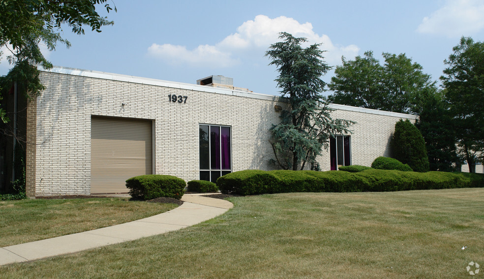 Primary Photo Of 1937 Olney Ave, Cherry Hill Manufacturing For Lease