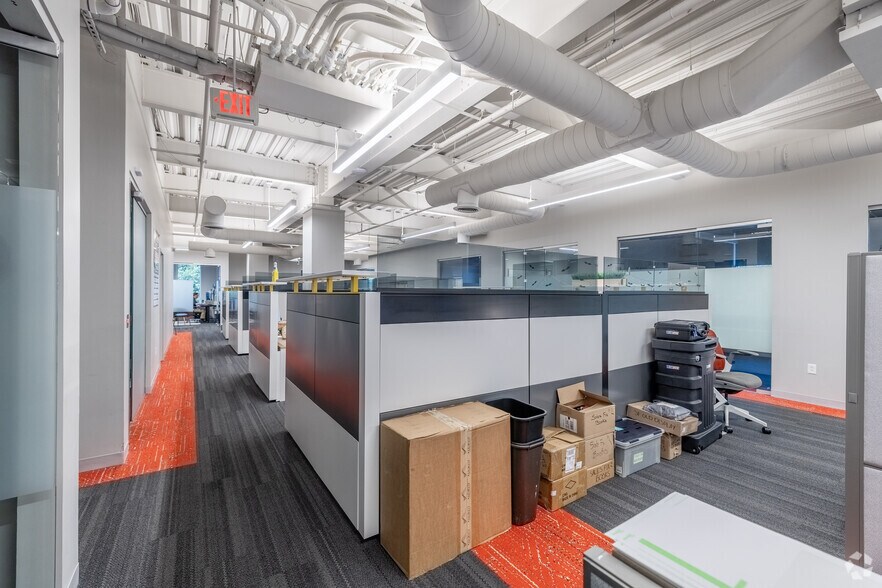 More Photos Of 4107 Mallory Ln, Franklin Medical For Sale