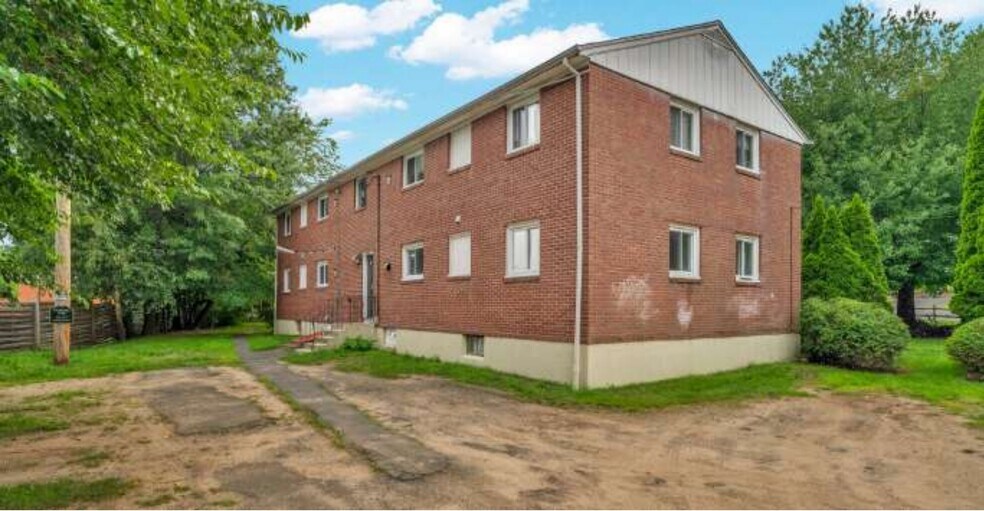 More Photos Of 233 Park Rd, Hamden Multifamily For Sale