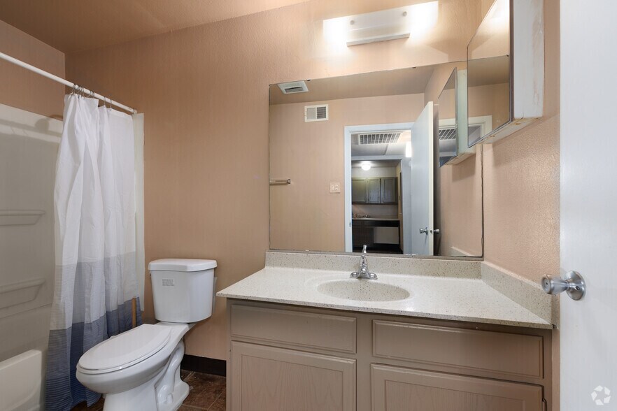 More Photos Of 9860 Le Coeur Ct, Saint Ann Apartments For Sale
