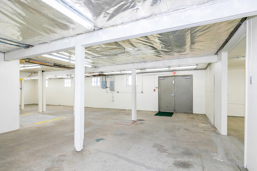 More Photos Of 1105 1st Ave N, Billings Storefront Retail Office For Sale