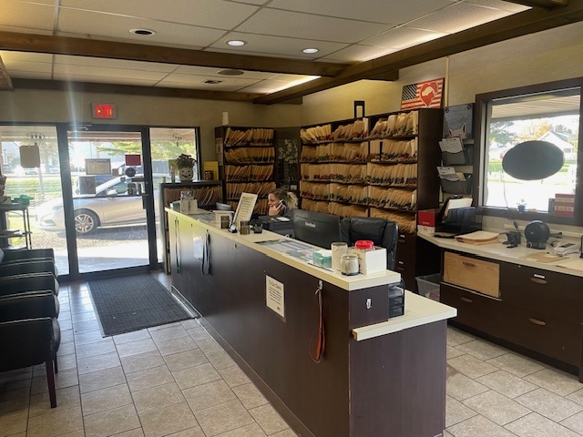 More Photos Of 421 5th St, Centuria Office For Sale