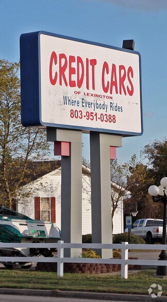 More Photos Of 4481 Augusta Rd, Lexington Office For Sale