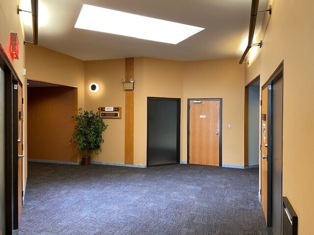 More Photos Of 940 N New St, Bethlehem Medical For Lease