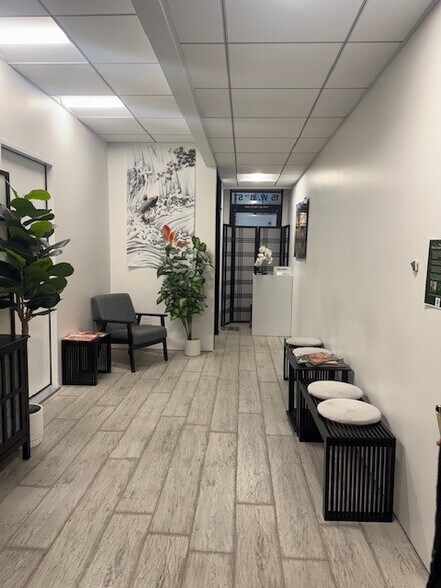 More Photos Of 15-17 W 8th St, Tracy Office For Sale