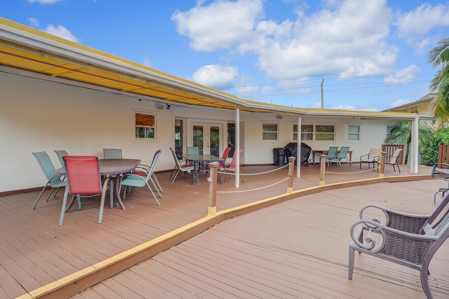 More Photos Of 1800 NE 26th St, Wilton Manors Medical For Lease