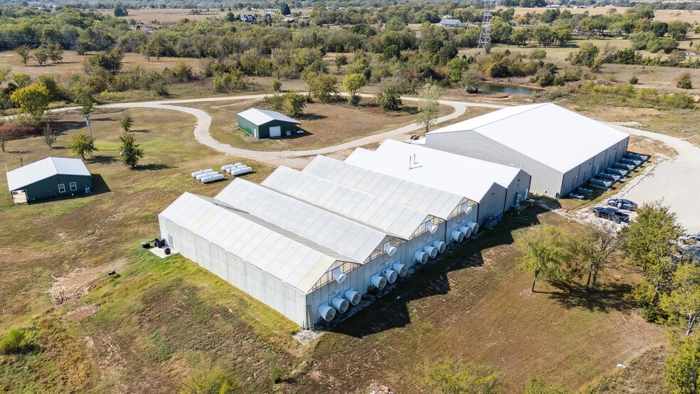 Primary Photo Of 22900 W Skelly Rd, Haskell Light Manufacturing For Sale