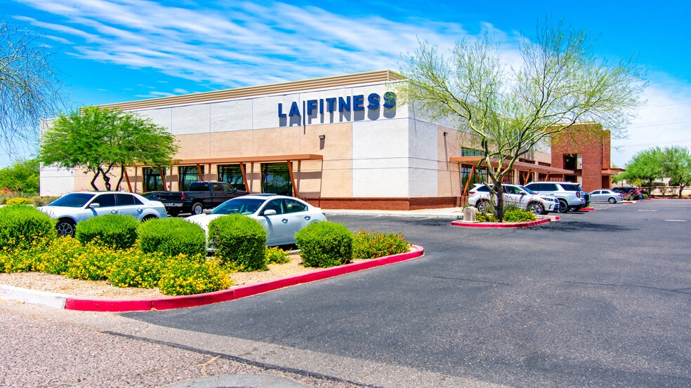 More Photos Of 8160 N 91st Ave, Peoria Health Club For Lease