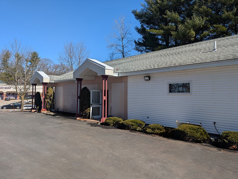 More Photos Of 444 Amherst St, Nashua Freestanding For Sale