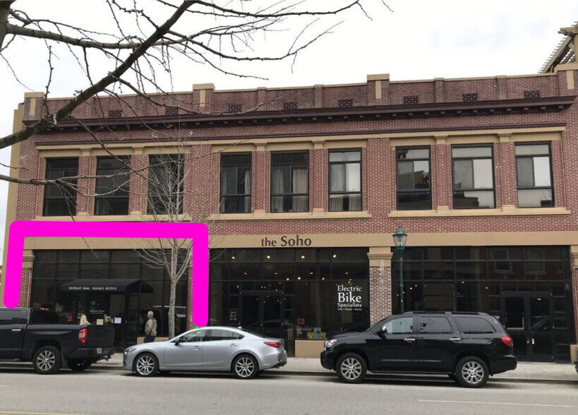 Primary Photo Of 45 E Main St, Chattanooga Storefront For Lease