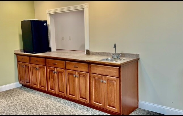 More Photos Of 104 Progress Dr, Frankfort Office For Sale