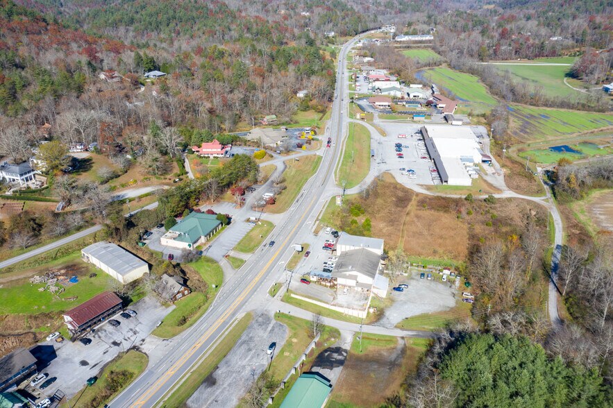 More Photos Of 7099 N Hwy 441, Dillard Restaurant For Sale
