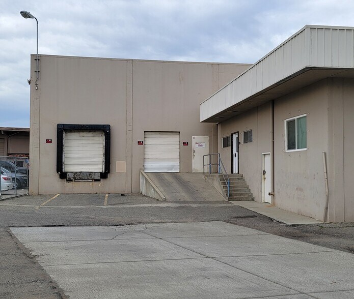 More Photos Of 350 Bridge St, Yuba City Warehouse For Lease