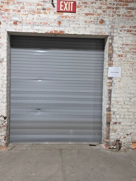 More Photos Of 827 Douglas Ave, Portsmouth Warehouse For Sale