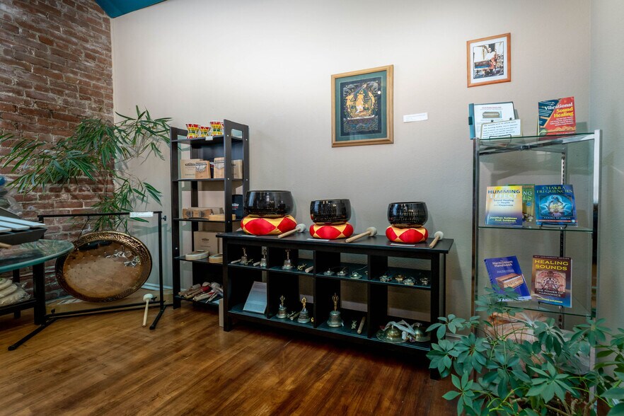 More Photos Of 200 Commercial St, Nevada City Freestanding For Sale