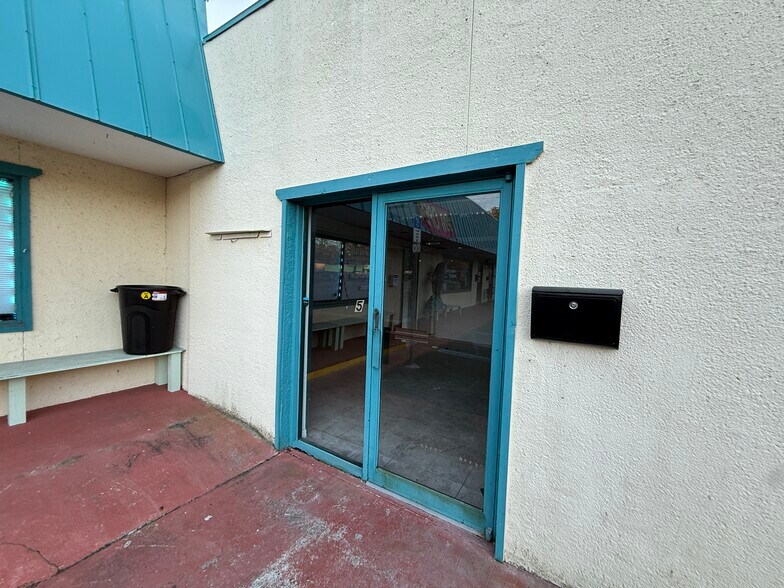 More Photos Of 528 S 8th St, Fernandina Beach Unknown For Lease