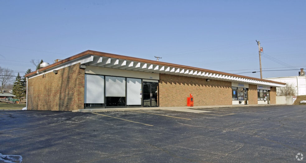 Primary Photo Of 3880-3888 Dayton-Xenia Rd, Dayton Storefront For Lease
