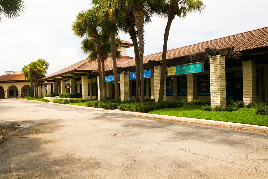 More Photos Of 3111 45th St, West Palm Beach Unknown For Lease