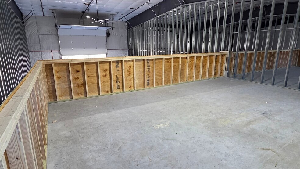 More Photos Of 1431 Hilldale Ave, Haverhill Industrial For Sale