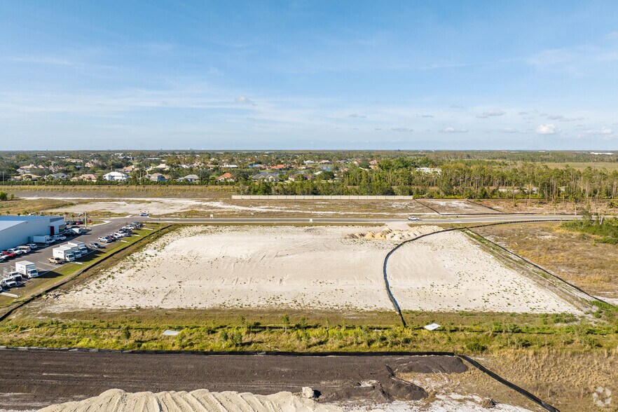 More Photos Of 8950 Alico Trade Center, Fort Myers Land For Lease