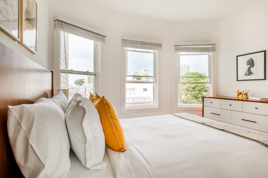 More Photos Of 1230 Jackson St, San Francisco Apartments For Sale