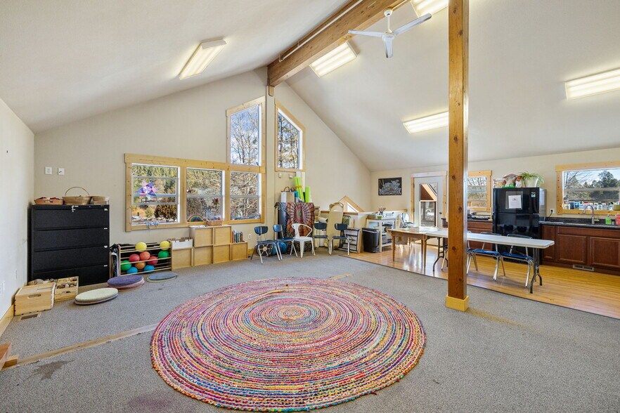 More Photos Of 12315 Deerfield Dr, Truckee Office Residential For Sale