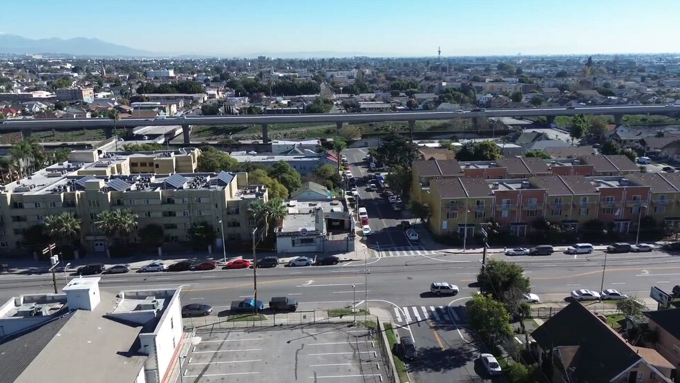 Primary Photo Of 4922 S Figueroa St, Los Angeles Storefront For Sale