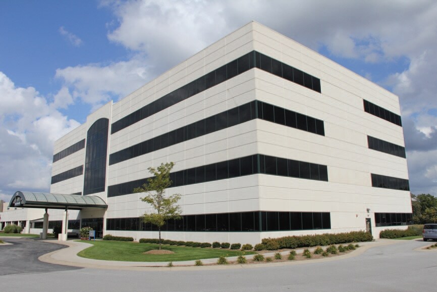 More Photos Of 2150 Gettler St, Dyer Medical For Lease