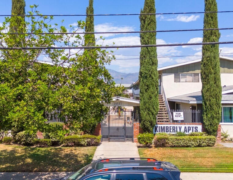 More Photos Of 14521 Clark St, Baldwin Park Apartments For Sale