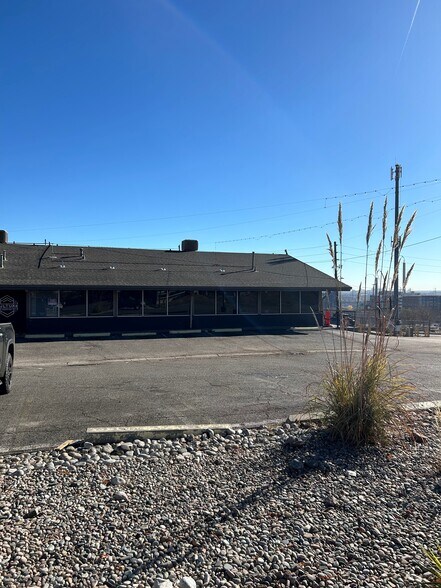 More Photos Of 1600-1630 Federal Blvd, Denver Freestanding For Lease