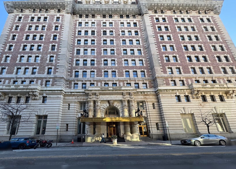 More Photos Of 1 E Chase St, Baltimore Apartments For Sale