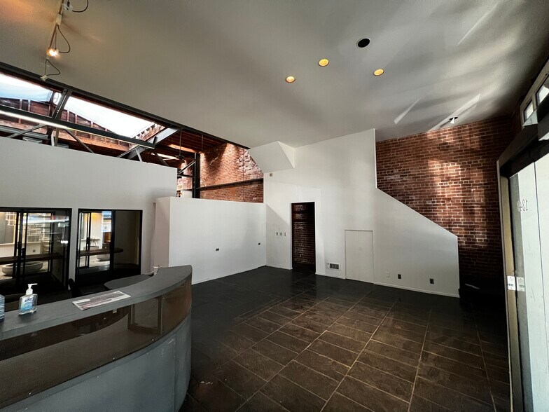 More Photos Of 1349 Larkin St, San Francisco Office For Sale
