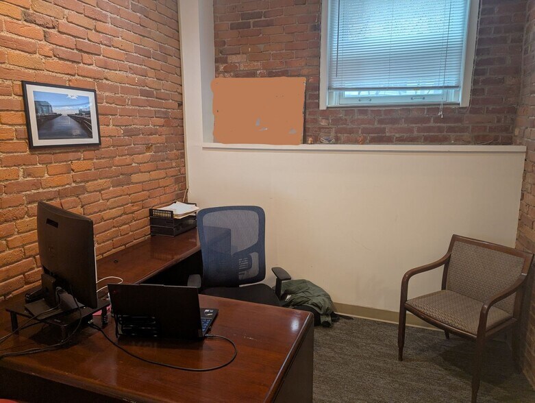 More Photos Of 4 University Rd, Cambridge Apartments For Lease