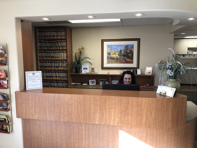 More Photos Of 1204 Cottonwood St, Woodland Office For Sale