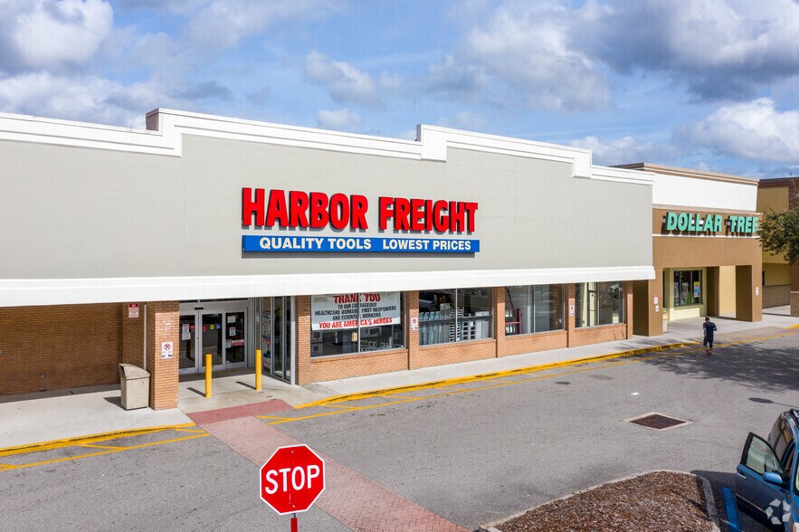 More Photos Of 10505-10543 E Colonial Dr, Orlando Unknown For Lease