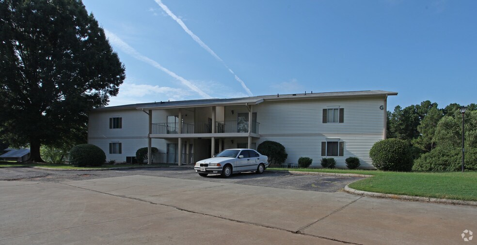 More Photos Of 1208 Bush River Rd, Columbia Apartments For Sale