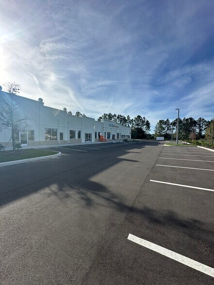 More Photos Of 2276 Village Square Pky, Fleming Island Medical For Lease