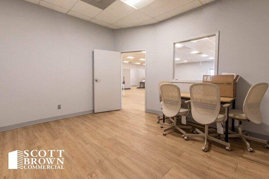 More Photos Of 1512 I-35 W, Denton Unknown For Lease