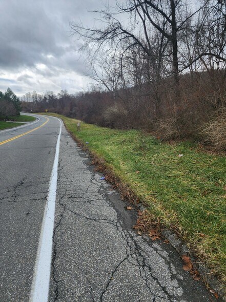 More Photos Of 4-10 Independent Way, Brewster Village Land For Sale