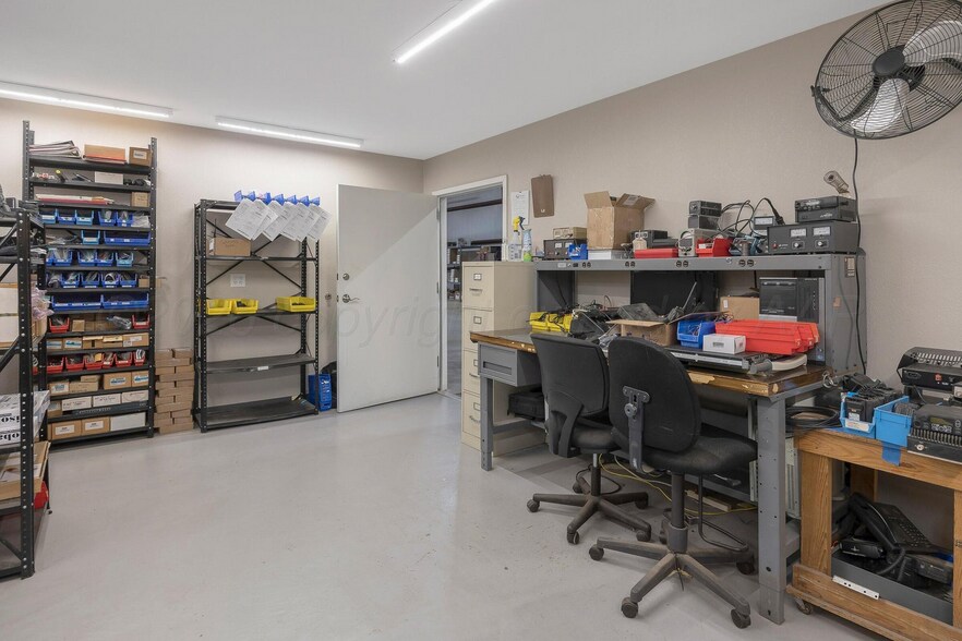 More Photos Of 4533 Canyon Dr, Amarillo Industrial For Sale
