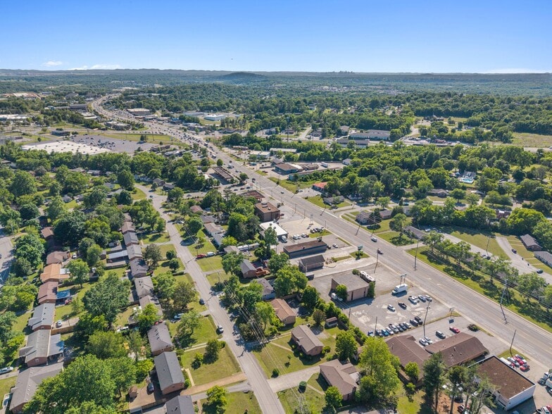 More Photos Of 4219 Lebanon Pike, Hermitage Freestanding For Sale