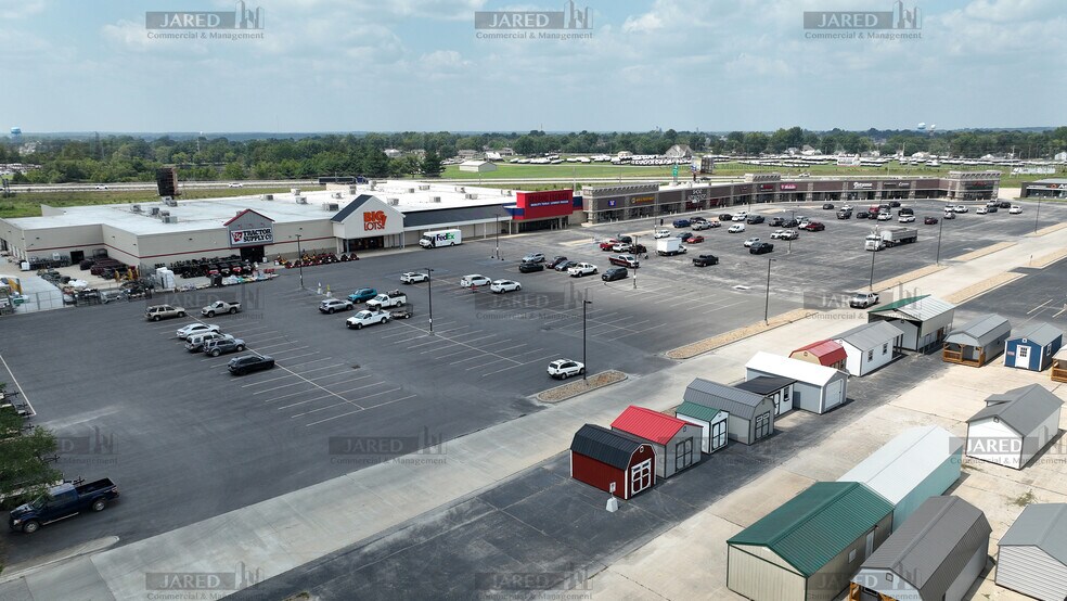 More Photos Of 1655-1701 S Jefferson Ave, Lebanon Unknown For Lease