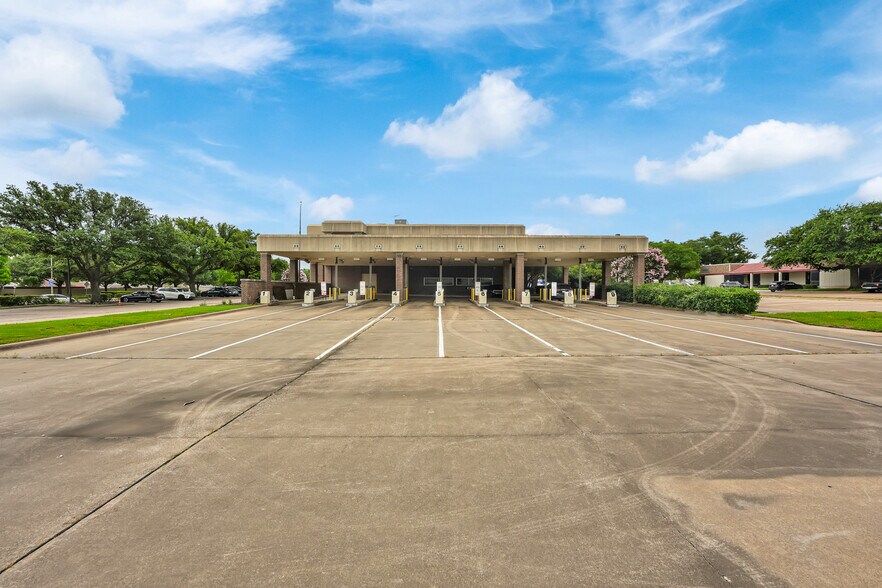 More Photos Of 601 N Plano Rd, Richardson Office For Lease