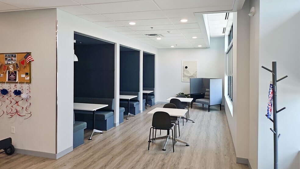 More Photos Of 5724 Green St, Brownsburg Coworking Space