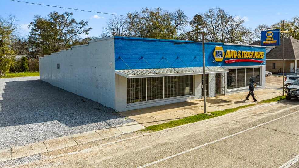 More Photos Of 628 S Columbia St, Bogalusa Freestanding For Sale
